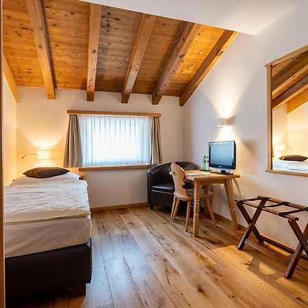 Hotel Saluver Celerina/Schlarigna Екстер'єр фото