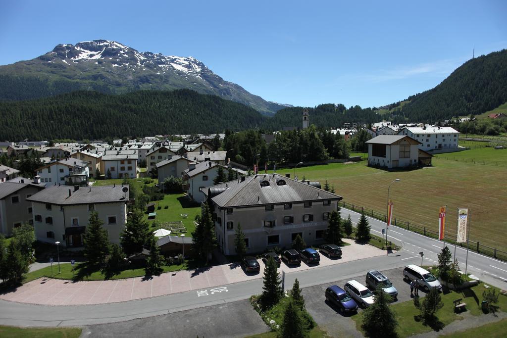 Hotel Saluver Celerina/Schlarigna Екстер'єр фото