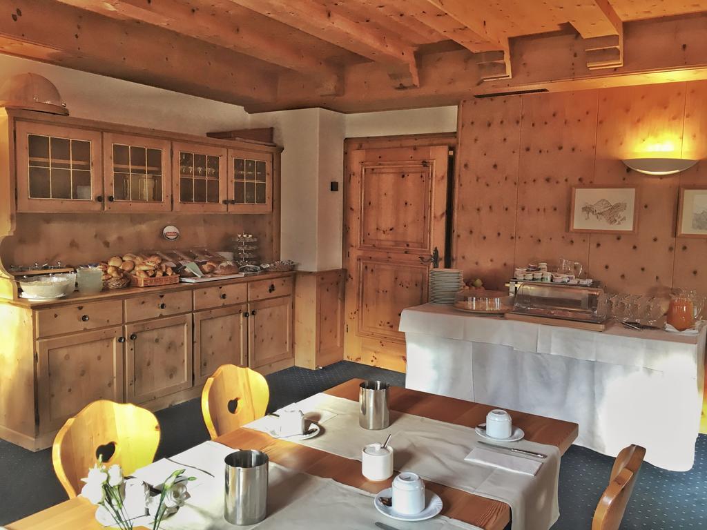 Hotel Saluver Celerina/Schlarigna Екстер'єр фото