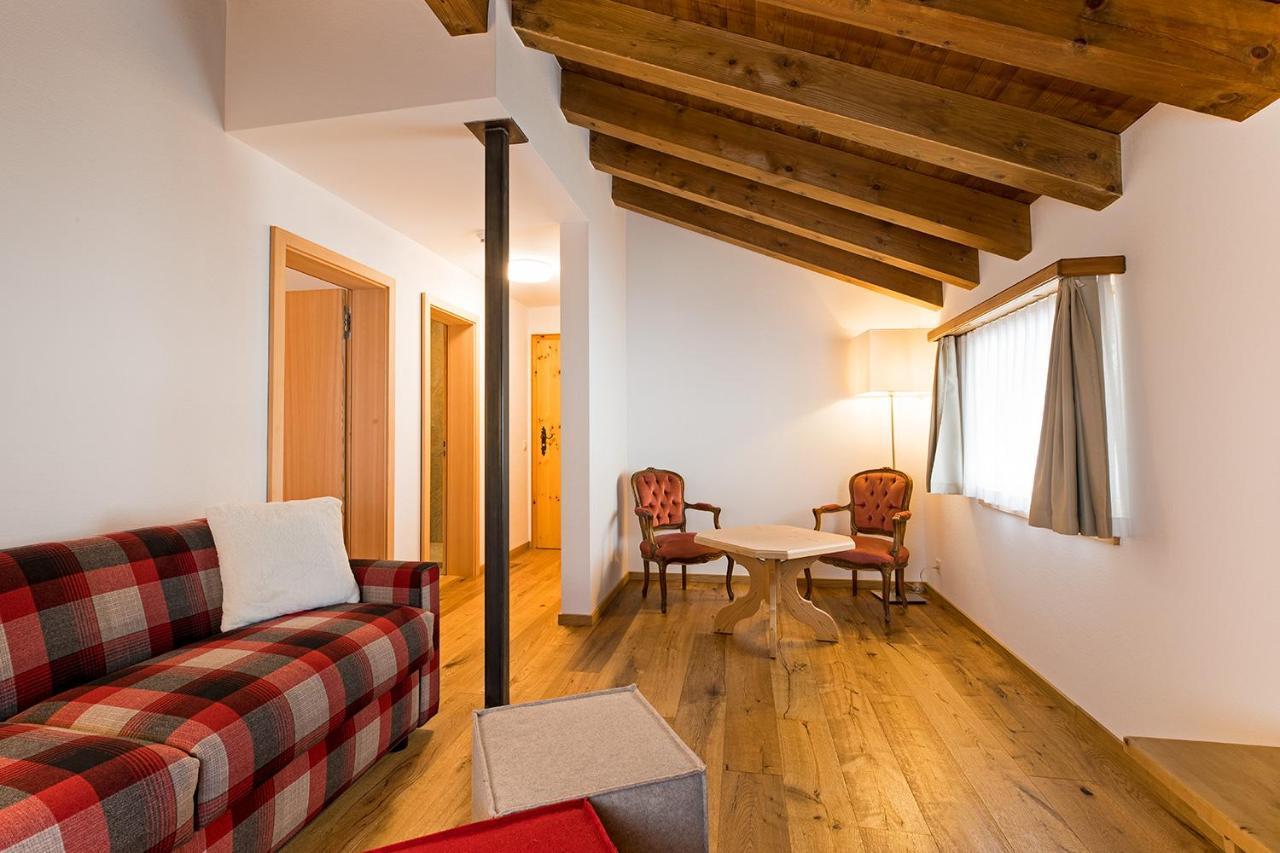Hotel Saluver Celerina/Schlarigna Екстер'єр фото